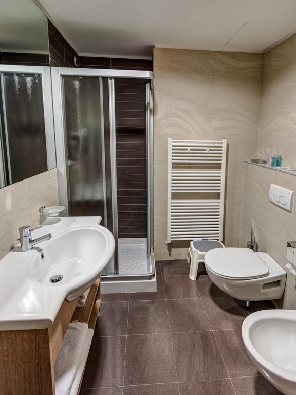 Hotel Capital Rovigo Kültér fotó
